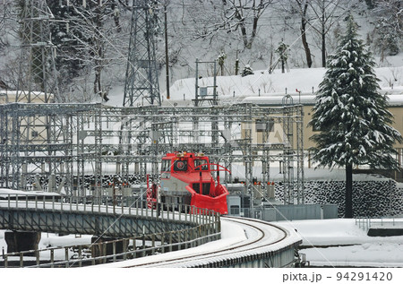 大糸線 小滝ー根知 JR西日本 排雪モーターカー(糸魚川) 大糸線 小滝ー根知 JR西日本 排雪モーターカー(糸魚川) 94291420