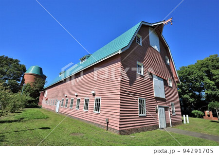 旧町村農場・第一牛舎（北海道江別市） 94291705