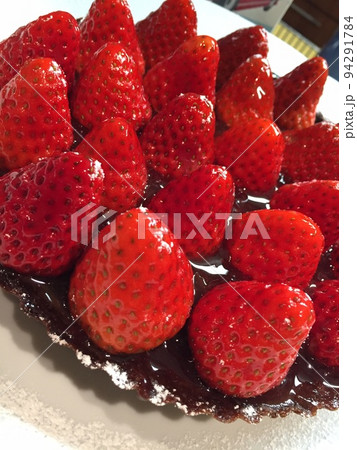 美味しそうなイチゴタルトの写真素材 [94291784] - PIXTA