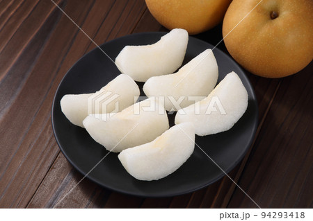 梨 梨 94293418
