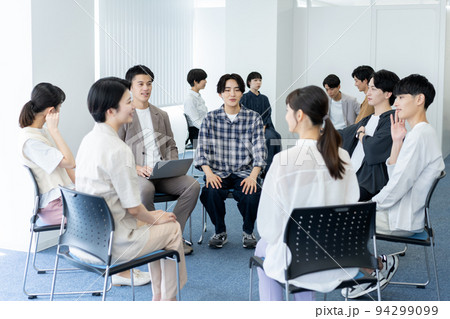 依存症セミナー　グループワーク　カウンセリング 94299099