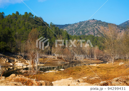 Landscape with mountains river in sunny winter day 94299431