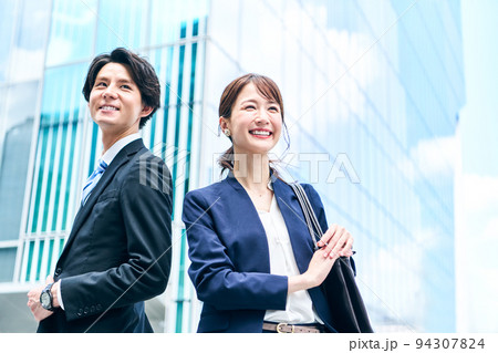 ビジネスシーン ビジネスシーン 94307824