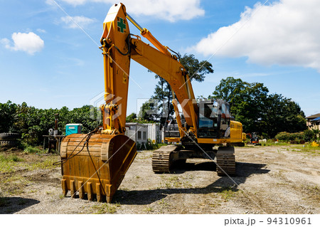 重機　パワーショベル 94310961