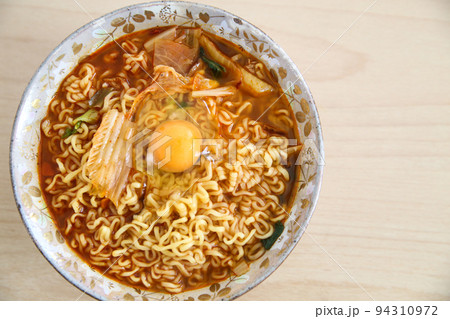 ラーメン辛 94310972