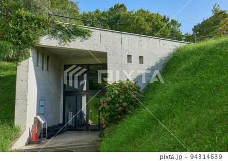 地層観察館（鹿児島県上野原縄文の森） 94314639