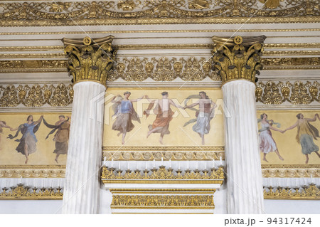 インテリア写真　トリノ宮殿　世界遺産　イタリア　Royal Palace of Turin　 94317424