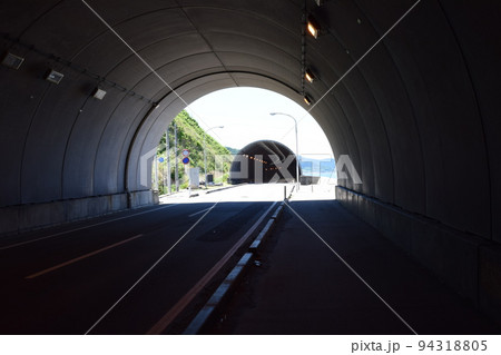 海岸道路のシェルター 海岸道路のシェルター 94318805