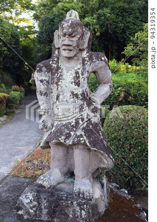 杵築市　護保寺の仁王像 94319354