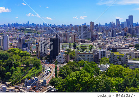 北とぴあより池袋サンシャイン方面のビル街を望む 94320277