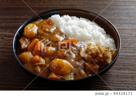 カレーライス 94328171