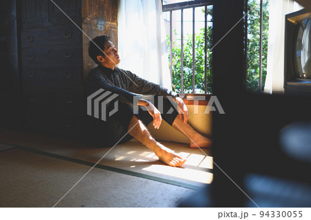 懐かしい時代のイメージ（Image photo） 94330055