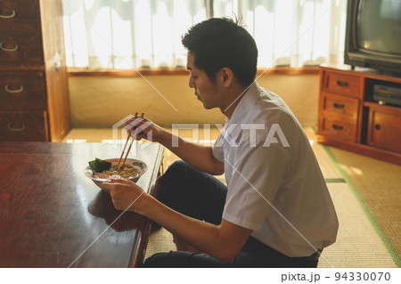 懐かしい時代のイメージ（Image photo） 94330070