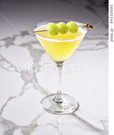 カクテル 飲料 飲み物 94330693