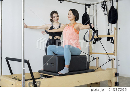 マタニティピラティス　イメージ 94337296