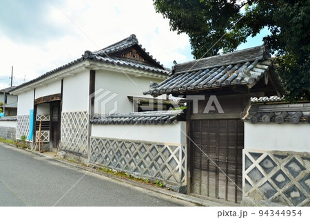 旧足守藩侍屋敷 長屋門・御成門 94344954