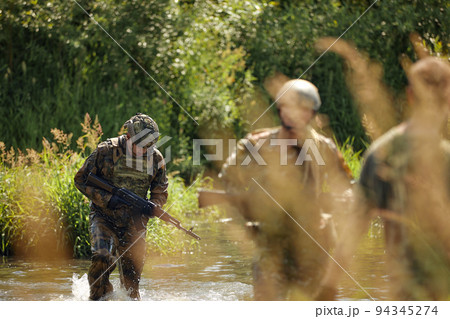 Full military experience - One day commando - running through the water with automatic rifle replica 94345274