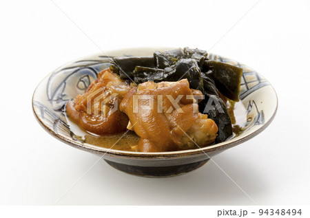 豚足と昆布の煮付け 豚足と昆布の煮付け 94348494