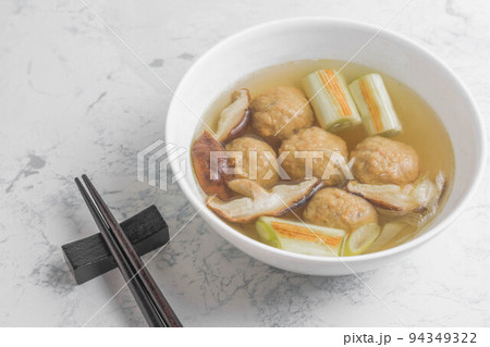 肉団子スープ 94349322