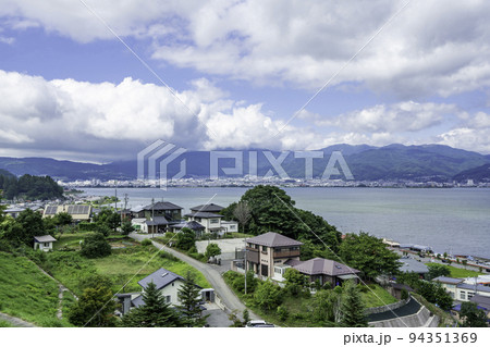 諏訪湖SAからの岡谷市街地 長野県諏訪市 諏訪湖SAからの岡谷市街地 長野県諏訪市 94351369