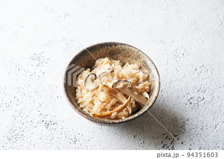 松茸ごはん 松茸ごはん 94351603