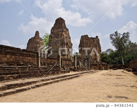 Architecture of ancient temple complex Angkor, Siem Reap Architecture of ancient temple complex Angkor, Siem Reap 94361543