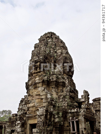 Architecture of ancient temple complex Angkor, Siem Reap 94361717