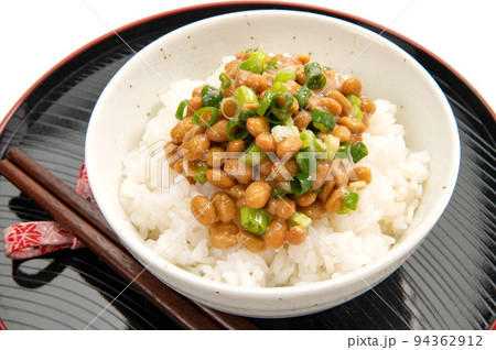 日本の伝統和食、納豆 日本の伝統和食、納豆 94362912