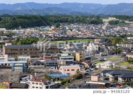 高所から見る「さつま町」の街並み 94363120