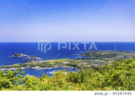 城岳展望所から見える白石浦の風景 94367446