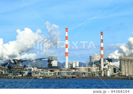 工業地帯、工場地帯の風景 工業地帯、工場地帯の風景 94368104