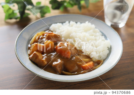 手作りカレーライス 94370686