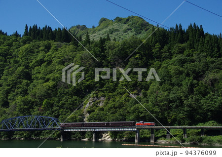 只見線 第八只見川橋梁を行く試運転 14 只見線 第八只見川橋梁を行く試運転 14 94376099