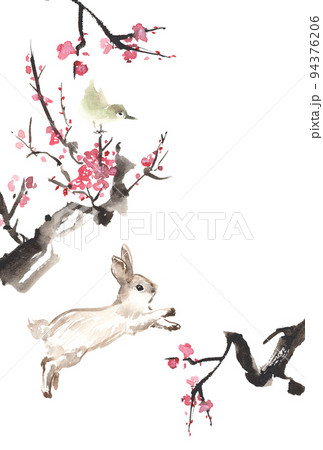 水墨画風の兎と梅の木のイラスト 94376206