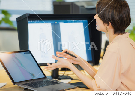 アパレル デザイン会社 アパレル デザイン会社 94377040