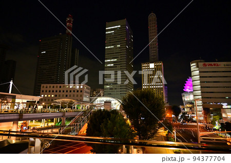 さいたま新都心駅 東口 東口デッキからの景色 夜景 さいたま新都心駅 東口 東口デッキからの景色 夜景 94377704