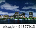 東京の湾岸エリアの夜景 94377913