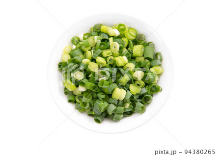 万能ネギの小口切り 94380265