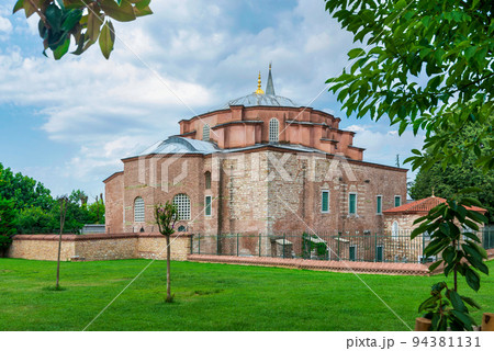 Little Hagia Sophia Mosque, or Kucuk Ayasofya Camii, formerly the Church of Saints Sergius and Bacchus, Istanbul, Turkey Little Hagia Sophia Mosque, or Kucuk Ayasofya Camii, formerly the Church of Saints Sergius and Bacchus, Istanbul, Turkey 94381131
