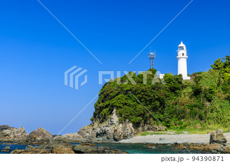 和歌山_潮岬灯台の風景 94390871