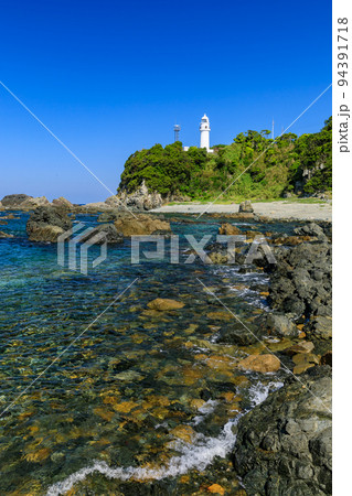 和歌山_絶景の潮岬灯台風景 和歌山_絶景の潮岬灯台風景 94391718