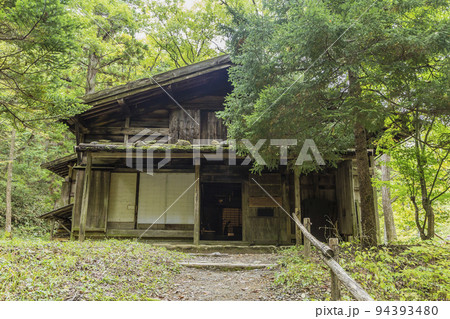 高山 飛騨の里 民俗村 合掌造り 民家 日本家屋 高山 飛騨の里 民俗村 合掌造り 民家 日本家屋 94393480