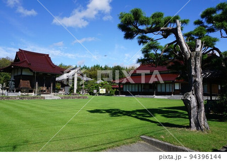 岡山県津山市にある真言宗「新善光寺」　 94396144