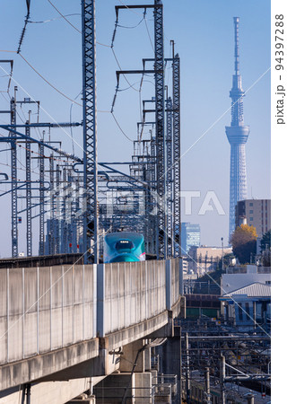 東北新幹線E5系（編成写真） 94397288