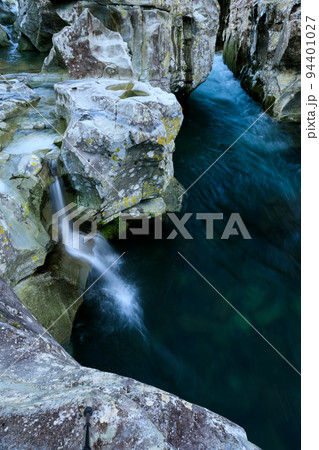 和歌山_滝の拝の絶景 94401027