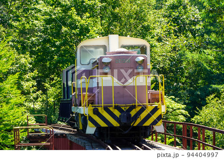 旧三井芦別鉄道炭山川橋梁の保存車両 旧三井芦別鉄道炭山川橋梁の保存車両 94404997