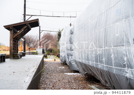 【月潟駅】冬眠する鉄道車両 94411879