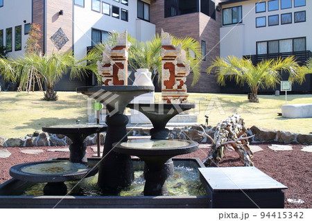 伊豆いっぺき湖高級リゾートホテル庭園 94415342