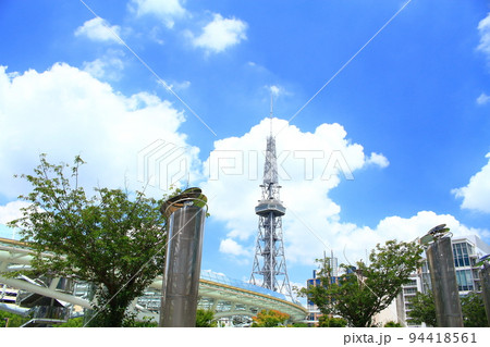 名古屋市、名古屋テレビ塔とオアシス21の風景 94418561