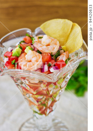 メキシコ料理のセビーチェ 94420633